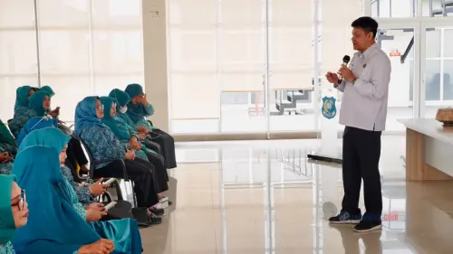 Menjaga Rumah dari Badai Sunyi: Ikhtiar Cadas Perempuan Bulukumba Melawan Adiksi dan Kanker