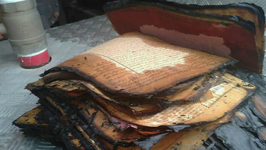 Rumah eks-Ketua HMI Bulukumba Terbakar, Alquran Ditemukan 'Utuh' di Tengah Puing Hangus