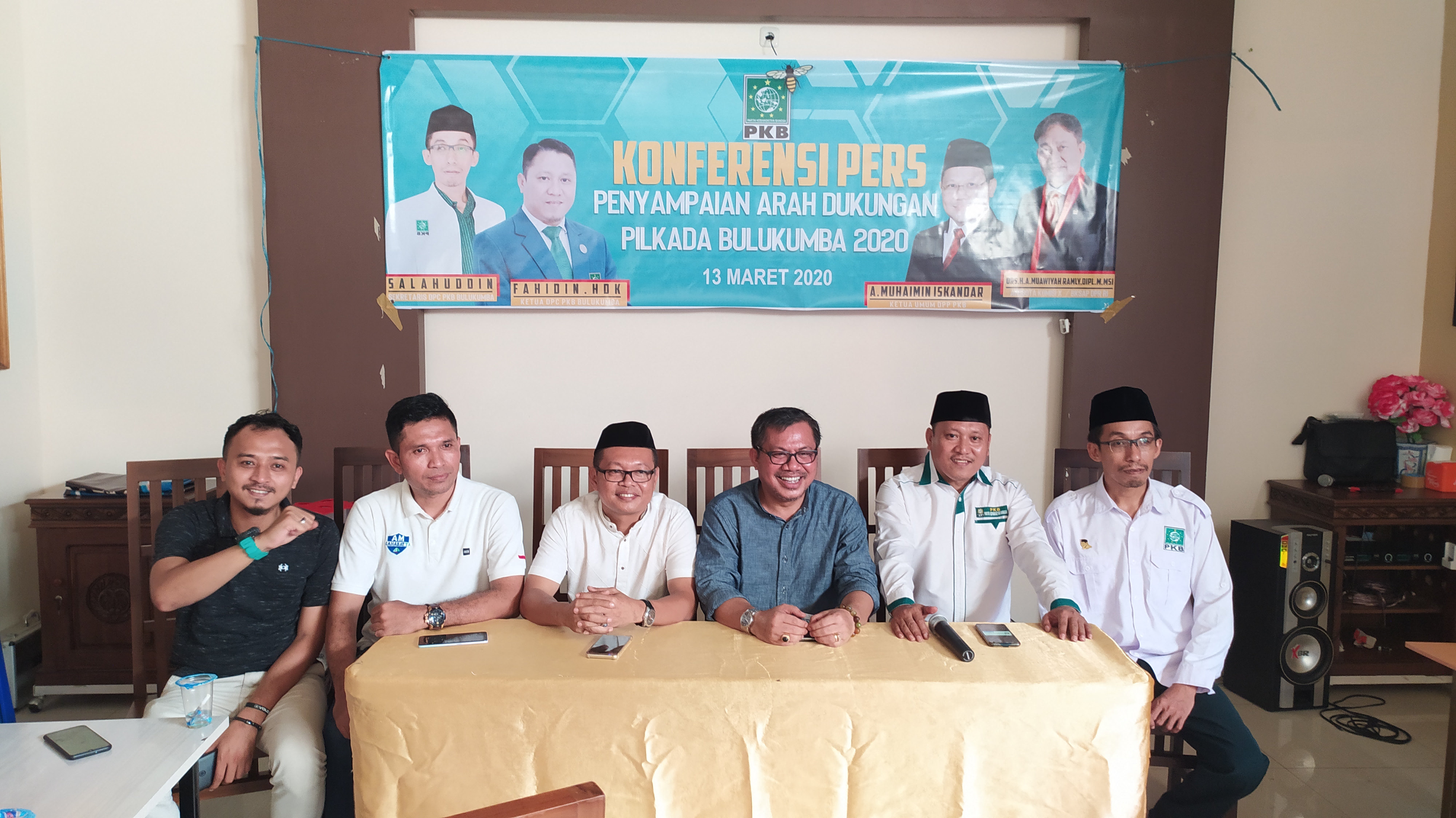 Patuh dan Cinta Masyarakat, Tim Tomy-Makkasau Tunda Peluncuran Data dan Media Center