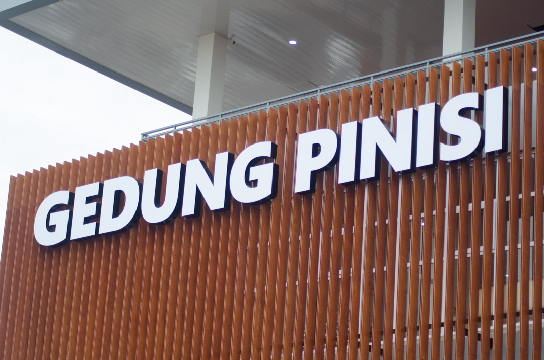 Gedung Pinisi, Pusat Kegiatan Pemerintahan yang Megah dan Berdaya Tarik di Bulukumba