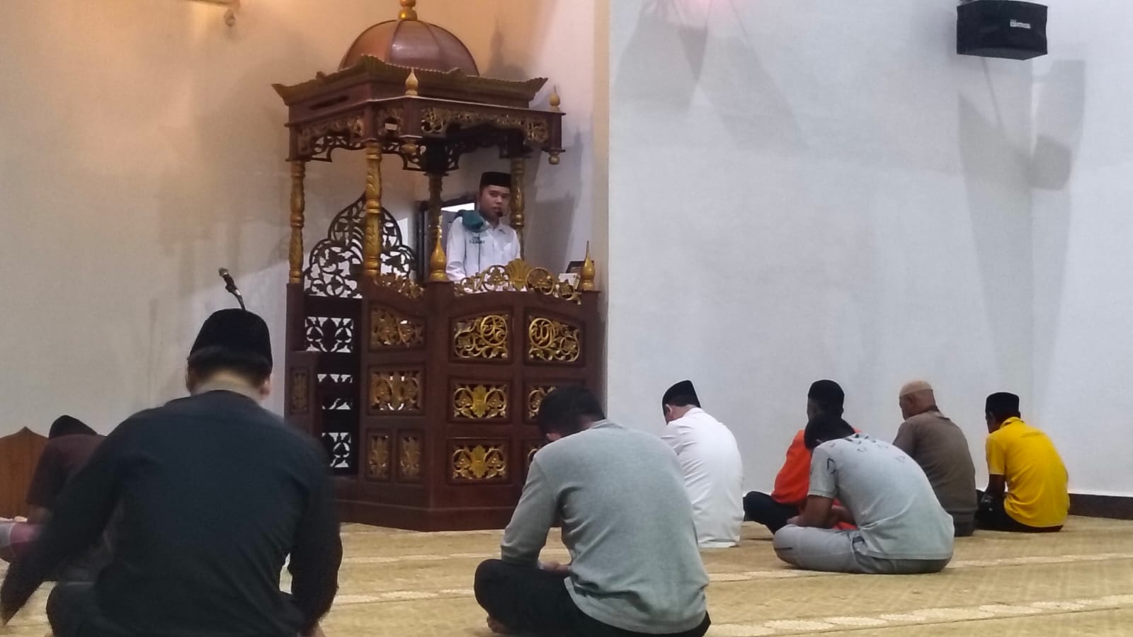 Malam 27 Ramadhan di RSUD Bulukumba, Jamaah Padati Masjid Nurul Afiat untuk Tarawih Khusyuk